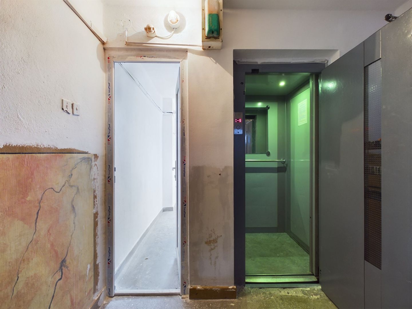 Apartament cu 3 camere în Vlaicu de închiriat - Poză 15