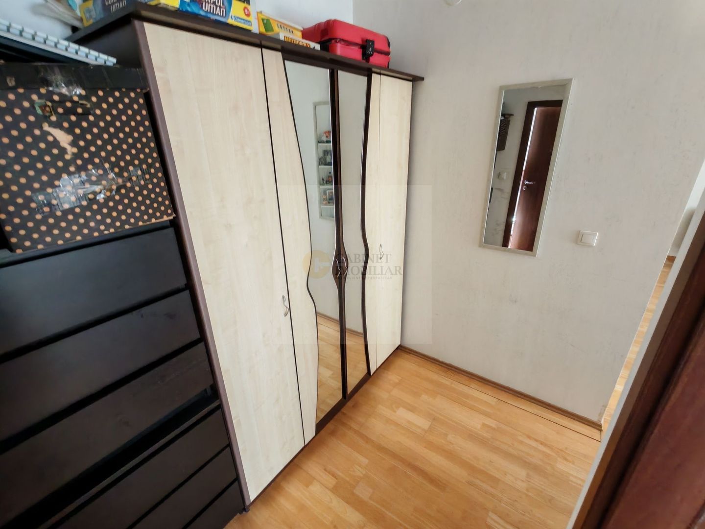 2 Camere | Centrală Proprie | Pază | Mobilat - Utilat | Central - Poză 3