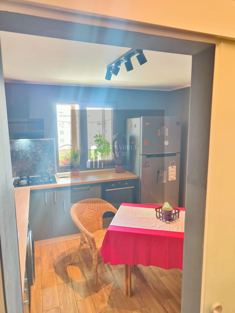 Apartament 2 camere decomandat/1982/Aparatorii Patriei Sector 4 - Poză 4