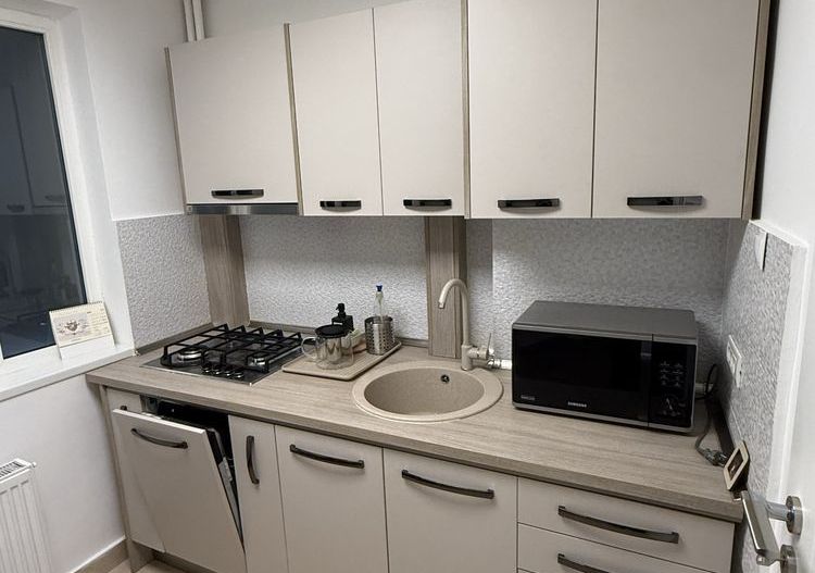 Închiriere Apartament cu 2 camere lux, prima inchiriere, ultracentral Victoriei - Poză 8