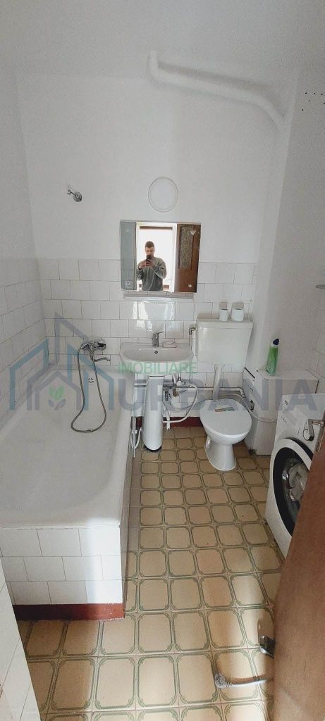 Apartament 2 camere decomandat de vanzare – Zona Hala Centrala, Iasi - Poză 4