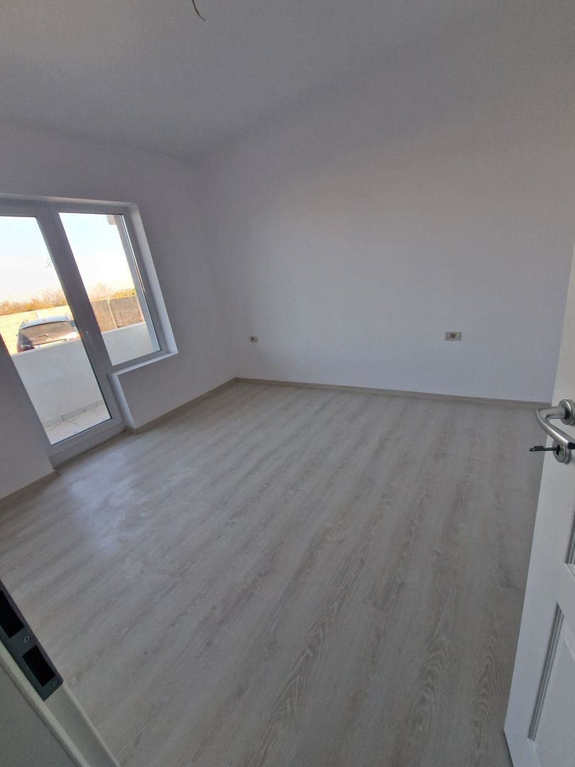 Apartament 2 camere Decomandat parter Giroc. - Poză 5