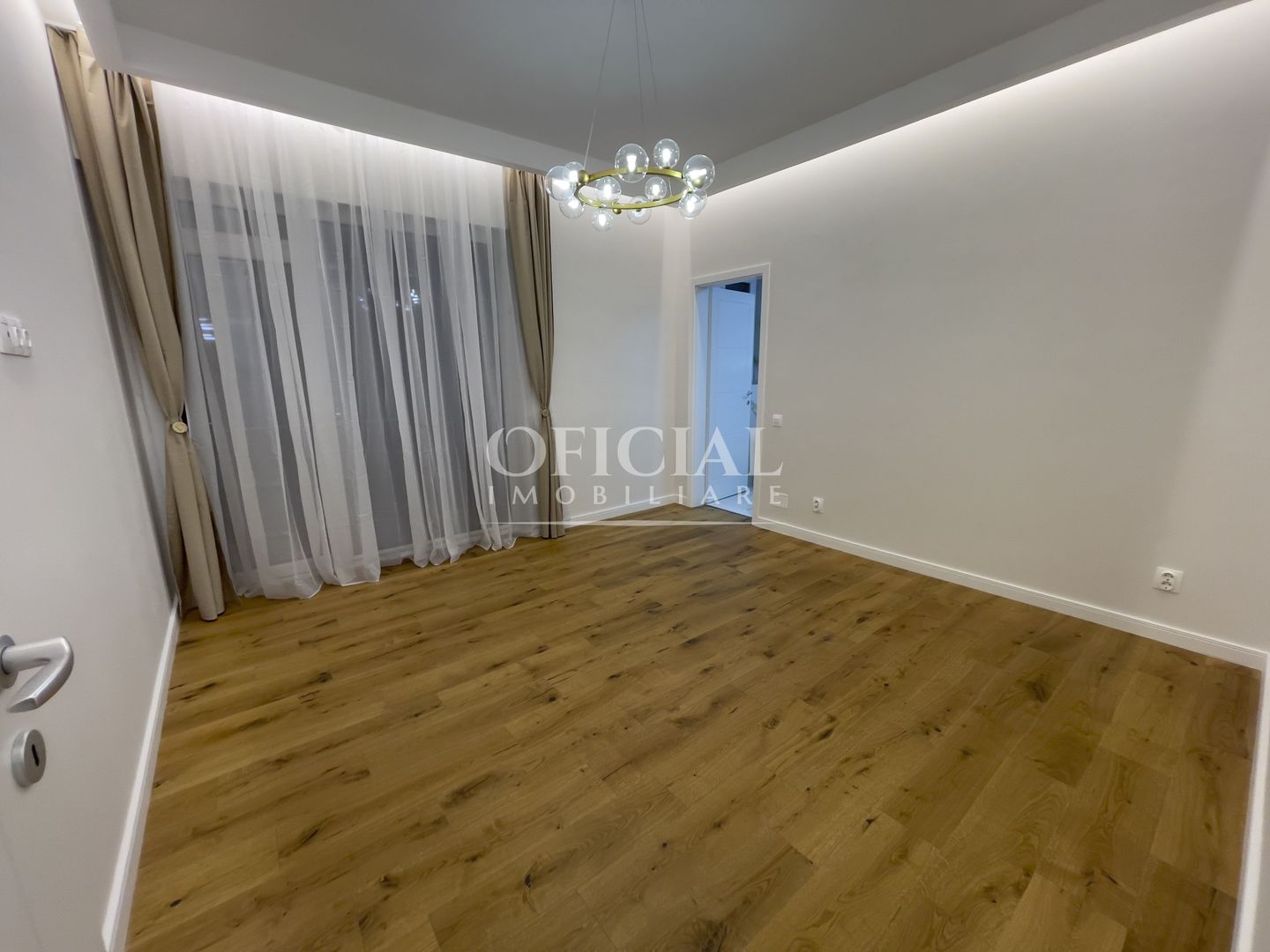Penthouse 3 Camere | 90 Mp | Terasa 30 Mp | Zona Terra Sesu De Sus - Poză 7