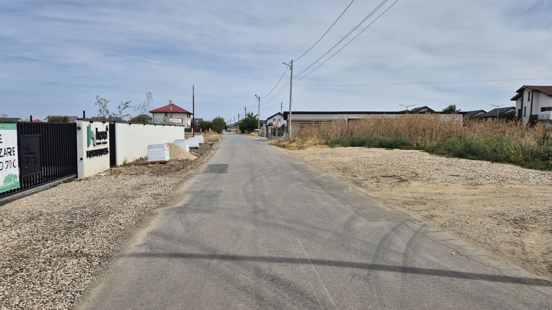 Teren intravilan 16.248 mp - Domnesti - Poză 2