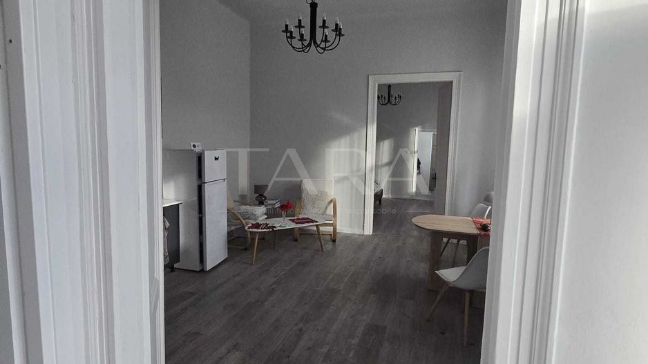 Apartament cu 3 camere, terasa,  zona Teatrului National. - Poză 6