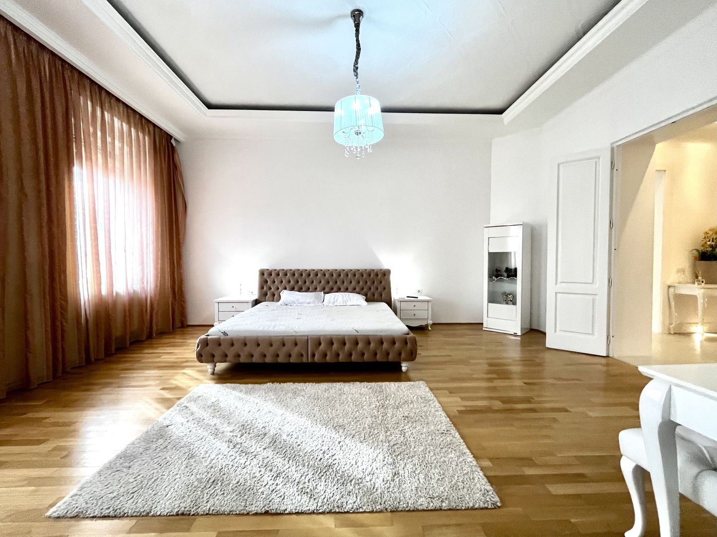 Apartament 3 camere, elegant si spațios, lângă parc, zona Centrala - Poză 17