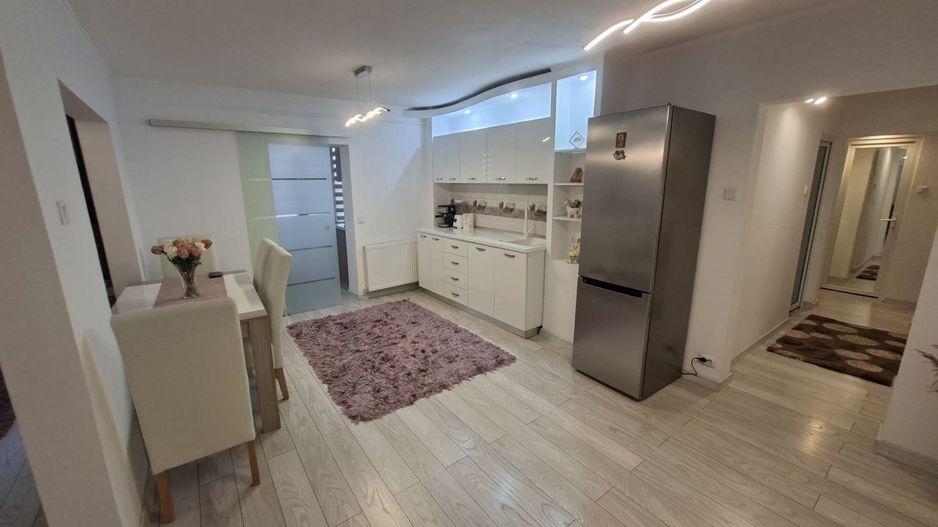 Apartament La Cheie - Eremia Grigorescu - mobilat si utilat - Poză 3
