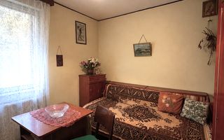 De vanzare apartament 2 camere, Centru - Poză 1