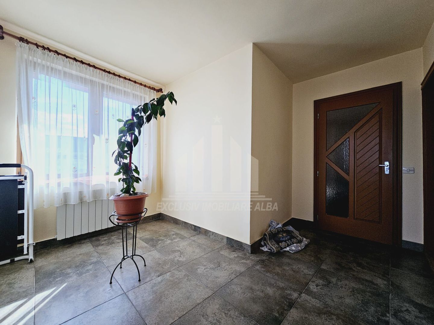 Casa indiduala | 250 mp | 300 mp teren | Lipoveni - Poză 8