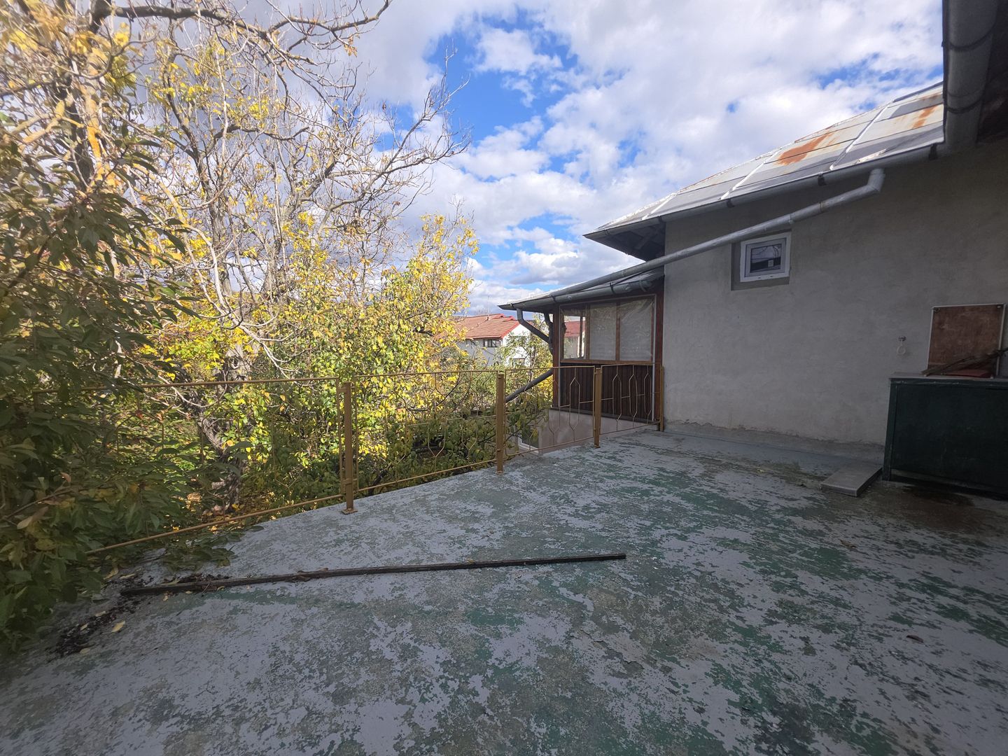 Casa vacanta zona colinara la 5 minute de municipiul Targoviste - Poză 9