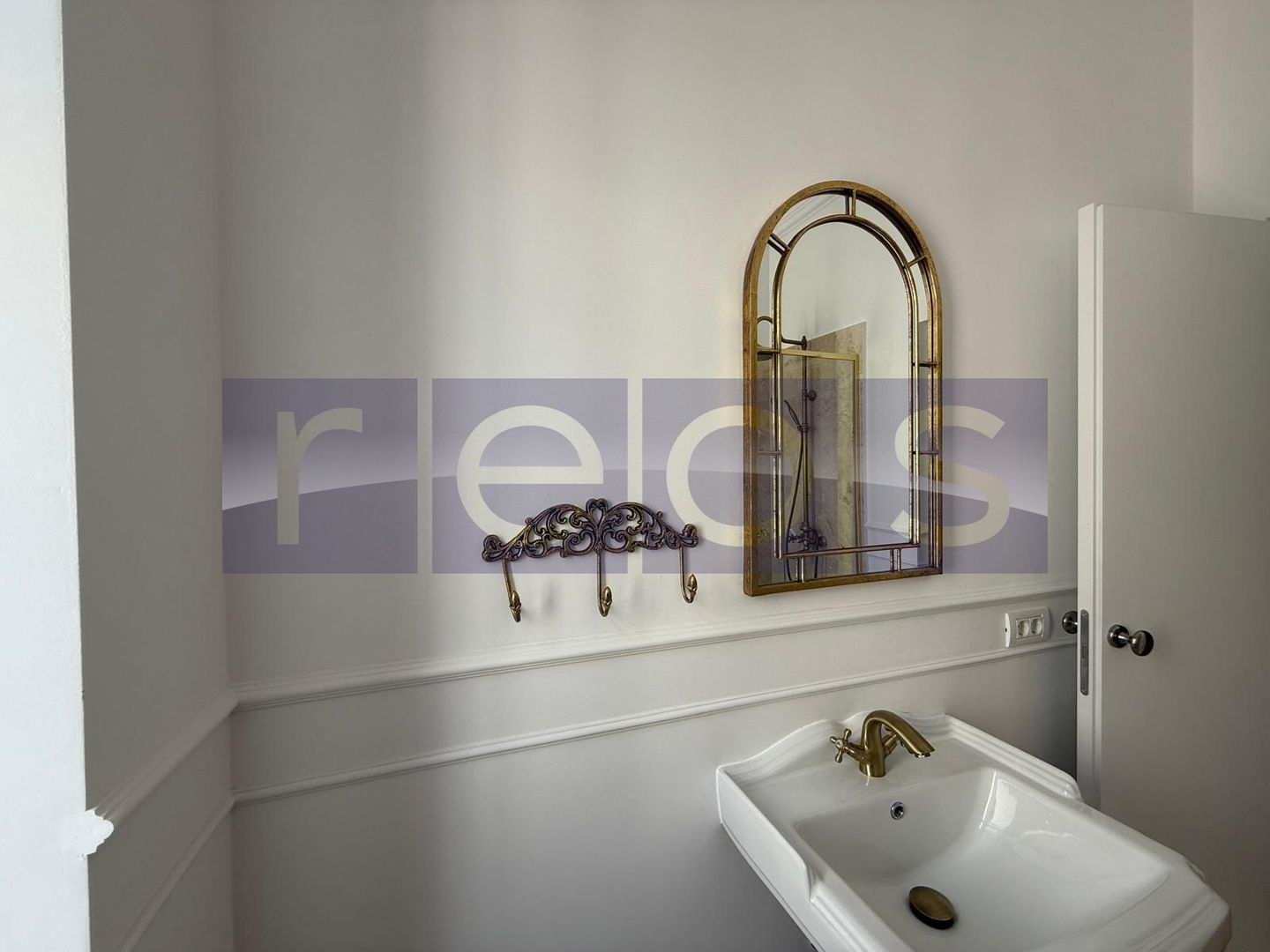 INCHIRIERE VILA DEOSEBITA | CAPITALE | NOU RENOVATA | IDEAL AMBASADA - Poză 29