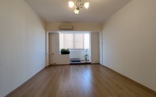 Apartament 4 camere, Calea Aradului - Oradea, tip D, renovat, vanzare - Poză 4