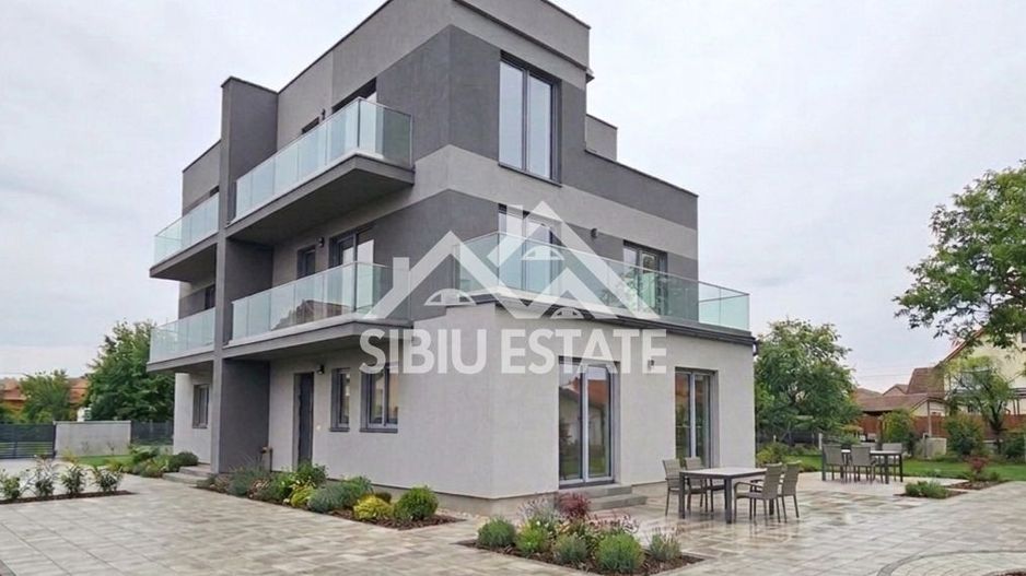 Casa noua in Sibiu, 4 camere, terasa - Poză 1
