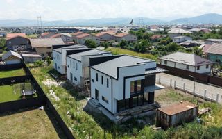 VILĂ CU DESIGN MODERN ȘI PRIVELIȘTE SPECTACULOASĂ CĂTRE MUNȚI - Poză 3