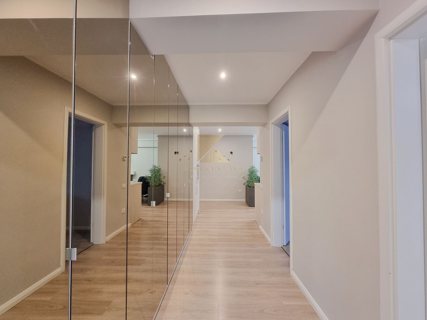 Apartament de 3 camere, PETFRIENDLY, parcare subterana, Dobrogeanu Gh. - Poză 8