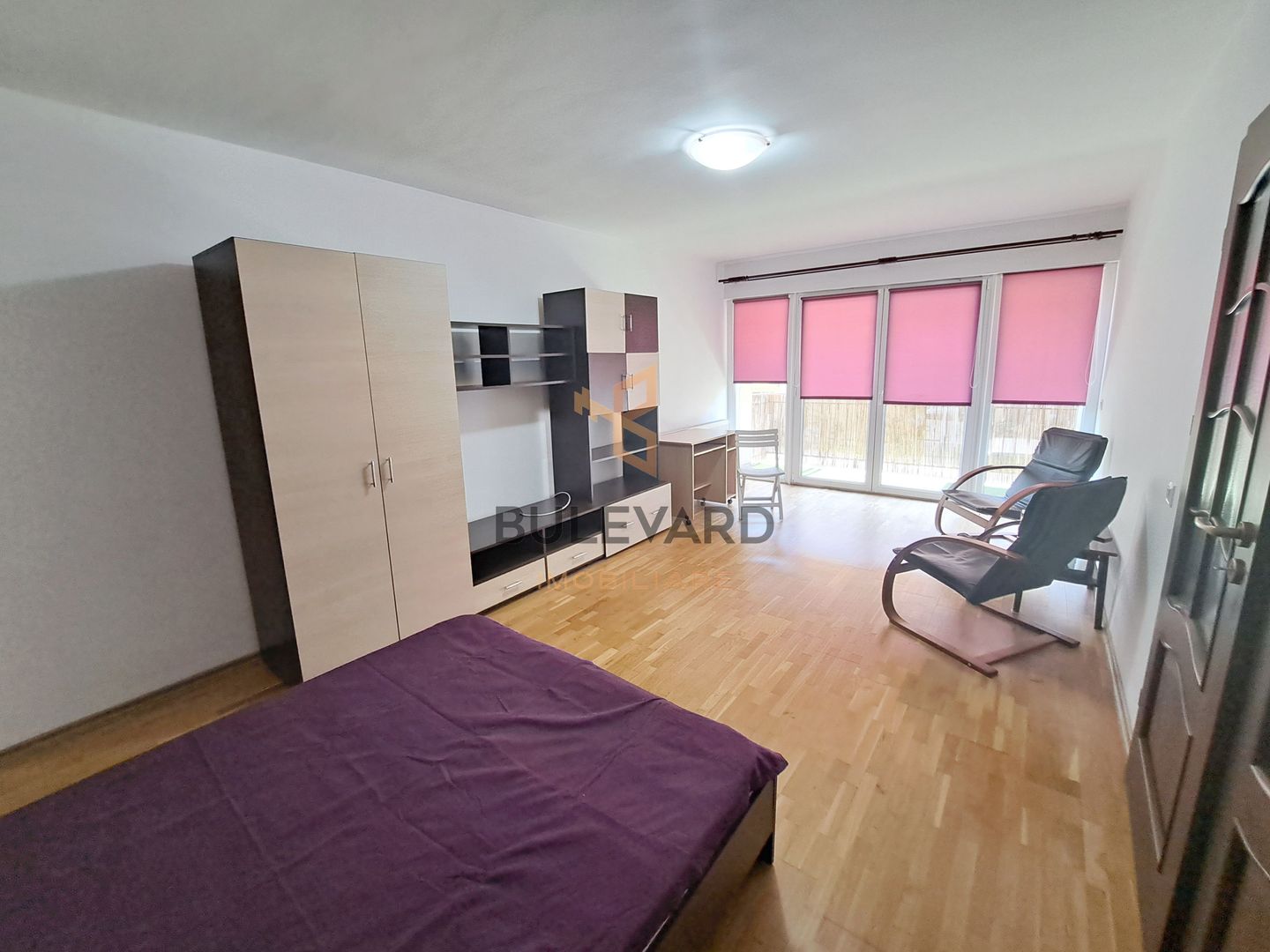 Apartament cu 2 camere decomandate, parcare exterioara! - Poză 2