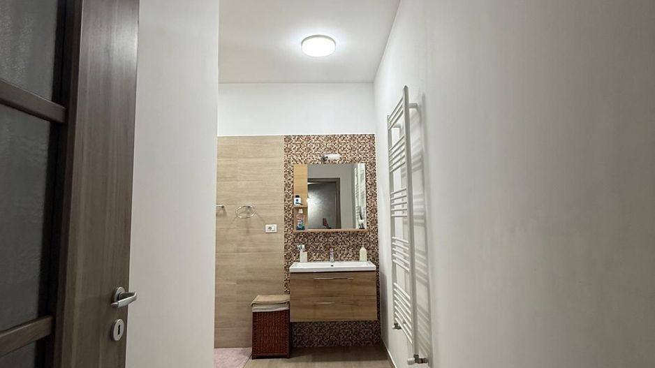 Duplex  5 dormitoare - utilat complet - zona centrala - Dumbravita - Poză 8