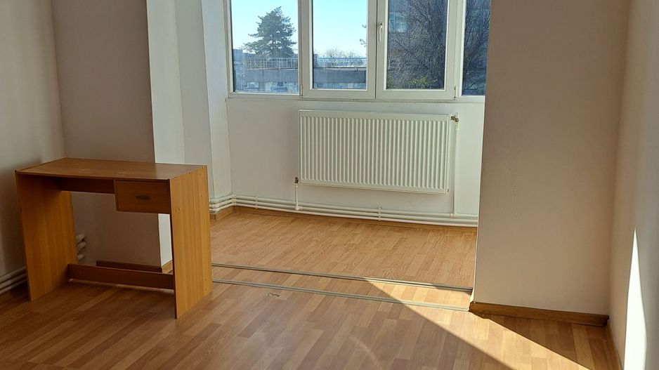 Apartament 4 cam dec Port, et 4/5,St 100mp,3 balcoane - Poză 9