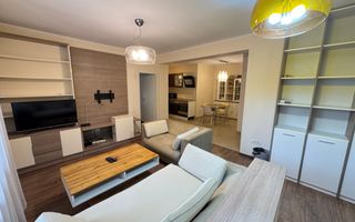 3 camere zona Complex Studentesc etaj 1  CENTRALA PROPRIE, curte - Poză 1