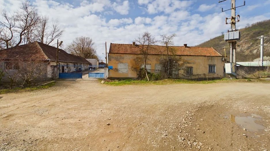 Hala industriala de inchiriat + Teren - Lipova - Poză 16