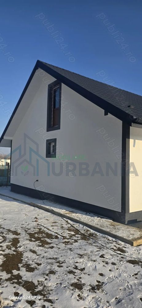 Casă de vânzare in comuna Voinești - Poză 3