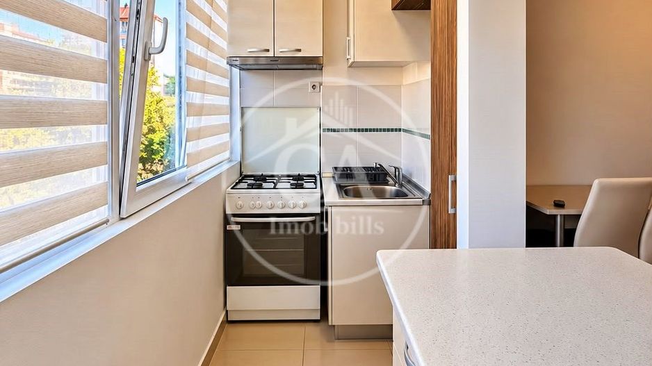 Apartament cu 3 camere de închiriat în zona Rogerius, Oradea - Poză 4