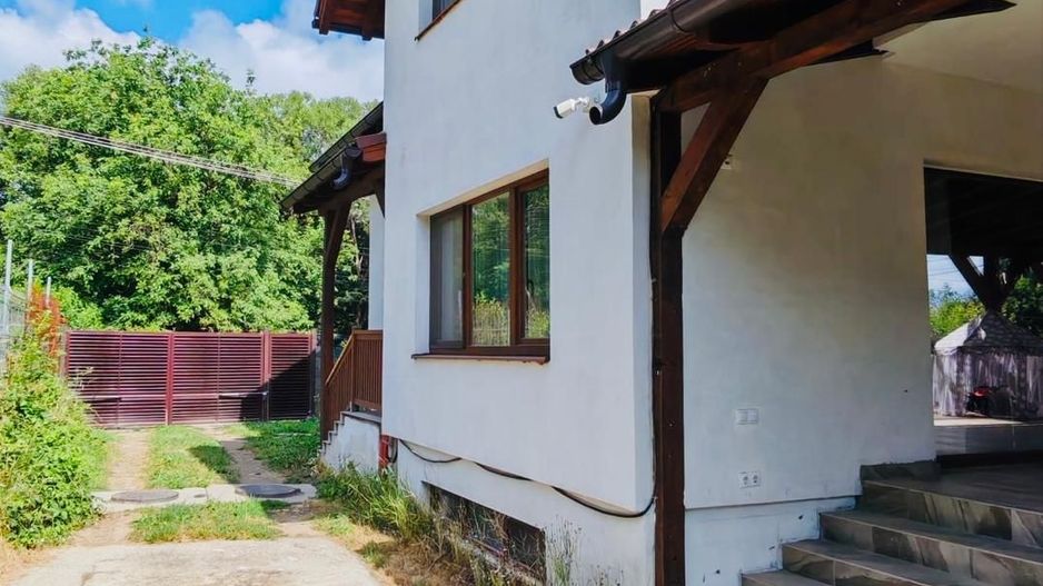 De inchiriat Casa moderna 160 mp teren 1000 mp Tocile Sadu - Poză 11