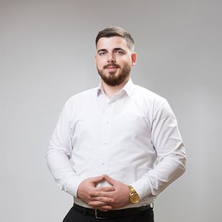 Andrei Vasiu - MAAC Imobiliare