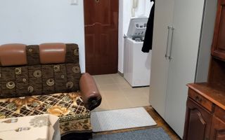 Garsonieră 28 mp, balcon – str. Gării, etaj 4 - Poză 3