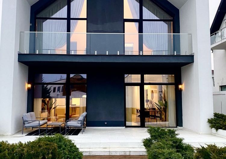 VILA PREMIUM | MOBILATA SI UTILATA - Poză 1