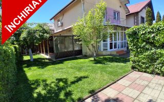 Oaza de liniste in Bariera Valcii – casa P+1 cu terasa, curte si acces securizat - Poză 1