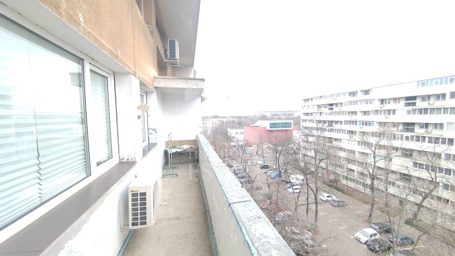 Titan Campia Libertatii Apartament 2 camere luminos - Poză 2