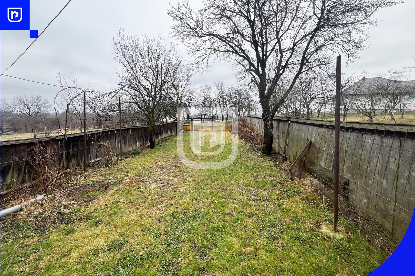 Casa traditionala la tara cu livada | Poieni-Solca - Poză 10