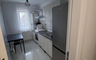 Garsonieră de închiriat Apărătorii Patriei Prima închiriere Centrală proprie - Poză 4