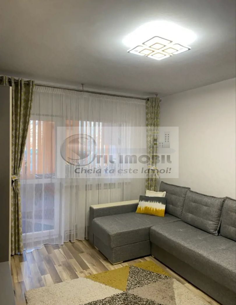 Apartament cu 3 camere Dacia - Poză 3