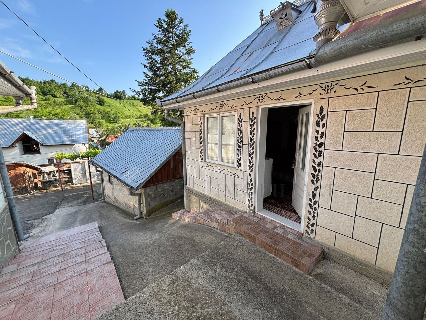 Casa de vanzare Com. Sanduleni, Bacau - Poză 2