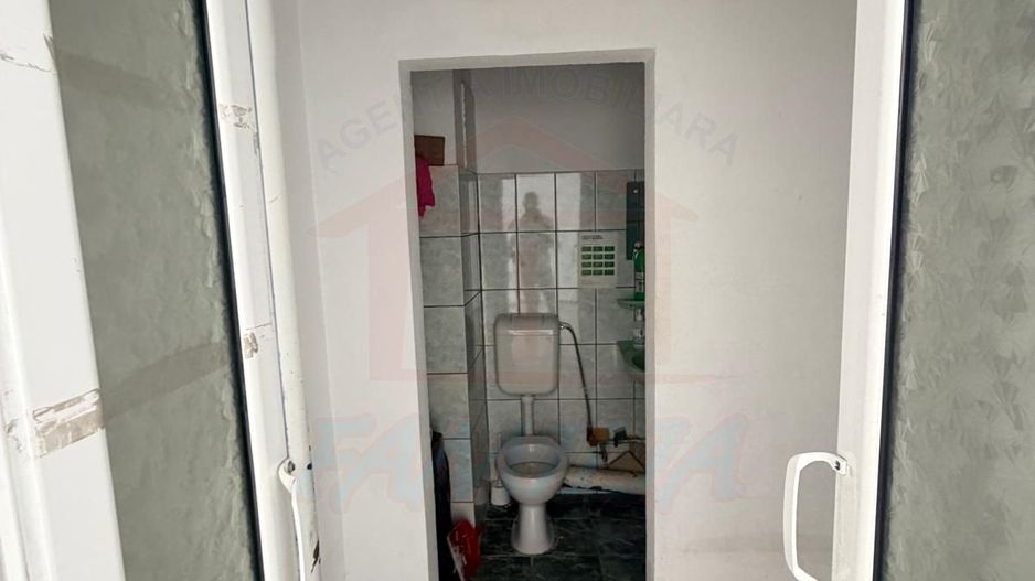 🏢 Spațiu comercial de vânzare – Oportunitate excelentă de investiție - Poză 8