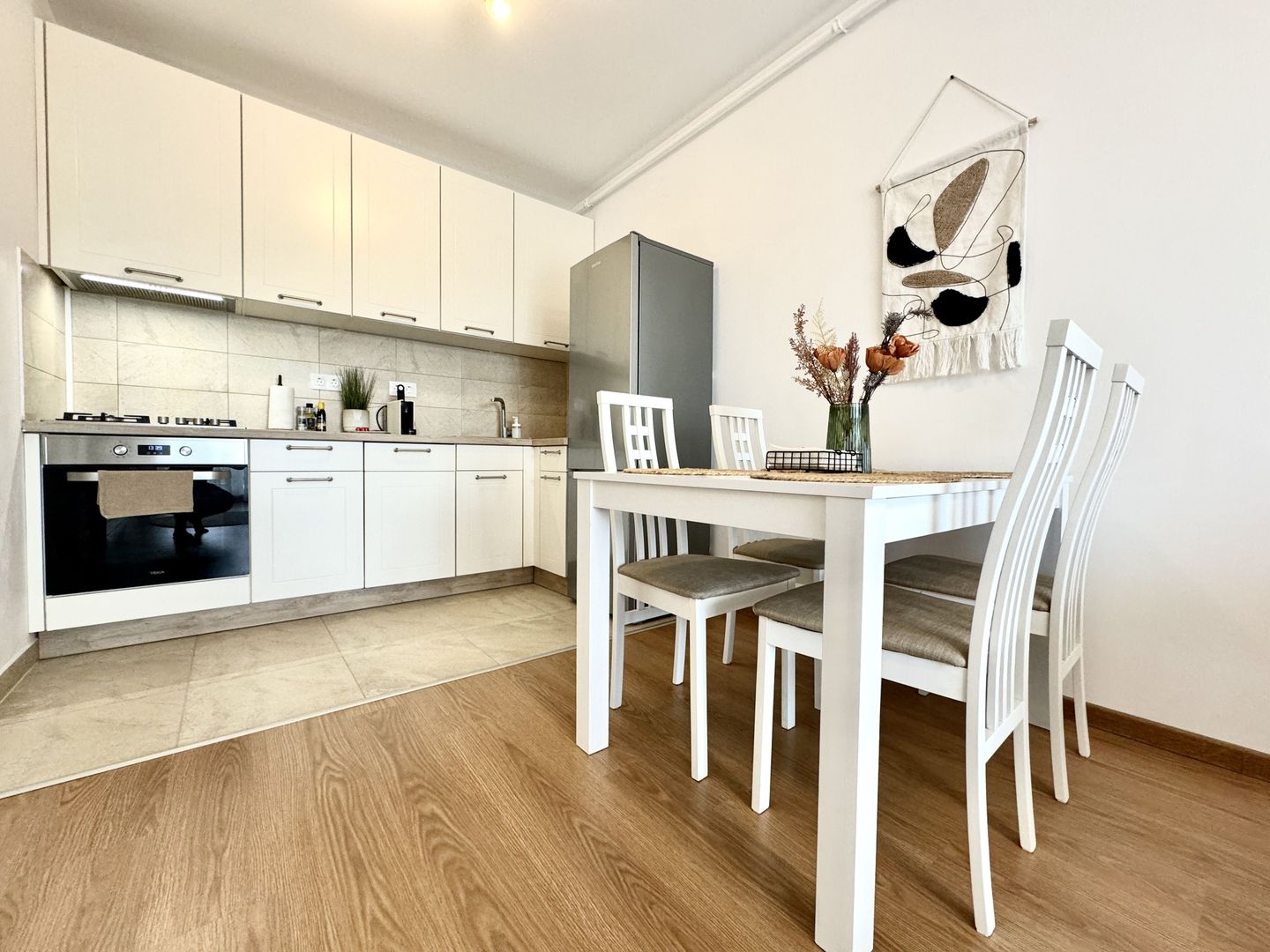 Apartament de închiriat 2 camere - vedere pădure - Poză 15