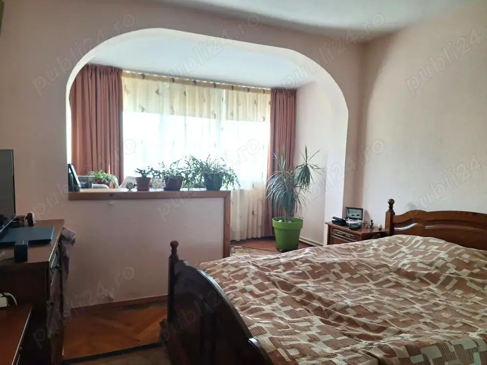 3 camere, decomandat, etaj 4/4, Tiglina 2 - Poză 4