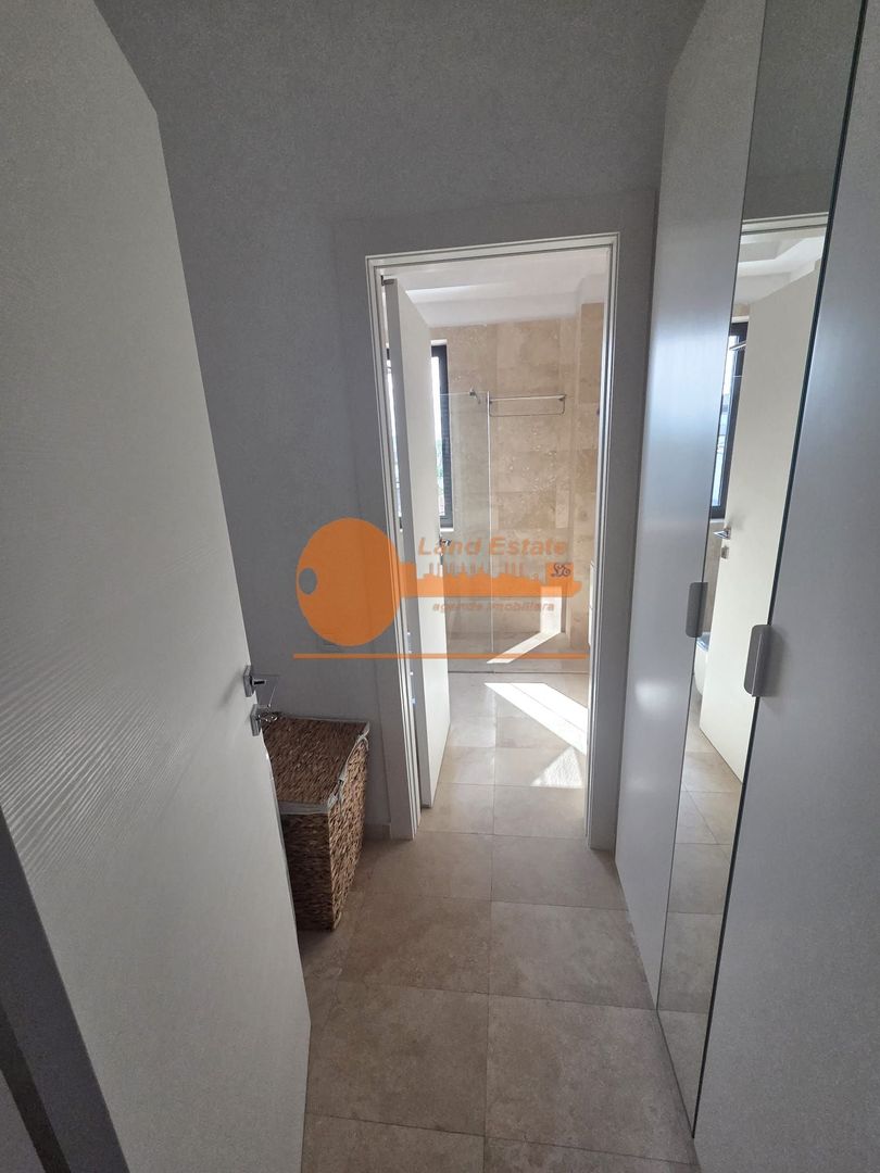 4 camere Cismigiu ( Terasa 24mp-2 locuri parcare) - Poză 14