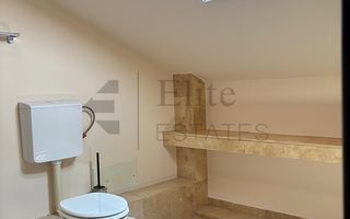 Casa ultracentrala - o oaza de liniste in inima orasului - Poză 9