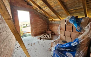 Casa la rosu, 4 camere, 2 bai, 345 mp teren, zona Ampoi 3 - Poză 14