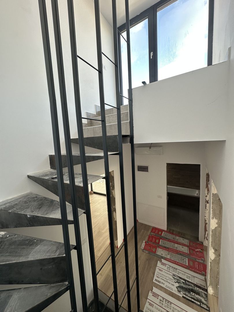 PROIECT DEOSEBIT - Poză 23