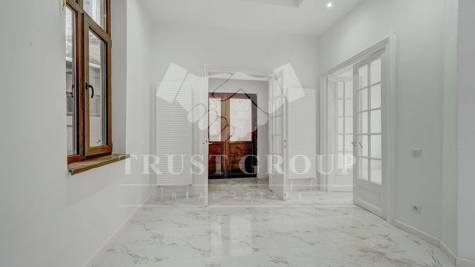 Casa 8 camere Unirii | 1950 | Pretabil sediu firma - Poză 2