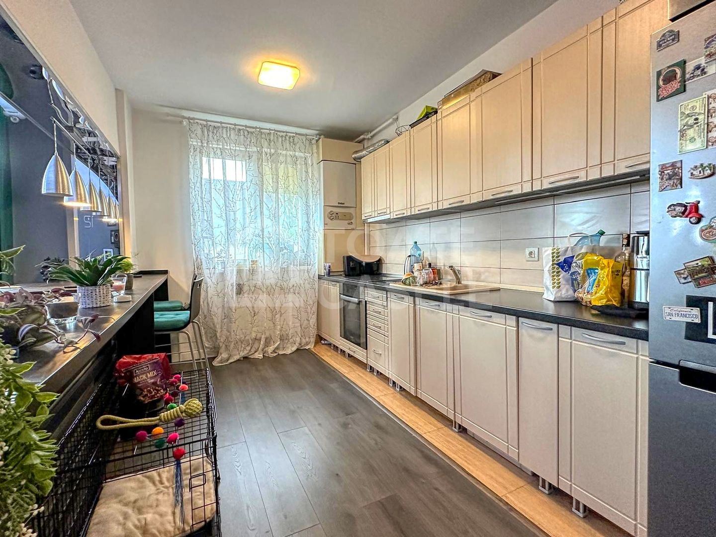 Apartament cu 2 camere, mobilat, utilat, zona Hotel Ramada - Poză 1