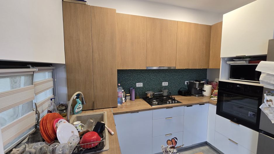Apartament in casa insiruita, Dumbravita, 2 Dormitoare, Loc de parcare, Curte - Poză 2