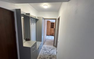 Apartament 2 camere decomandat – Podu de Piatră, Central – 100.000 € - Poză 3