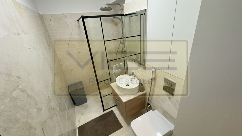 2 camere mobilat-utilat Premium, Royal Town, Copou. - Poză 16