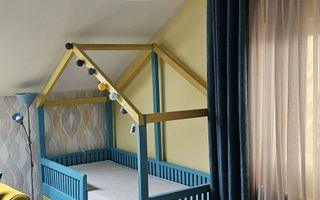 Apartament cu 2 camere la mansardă,  în Zorilor - Poză 1