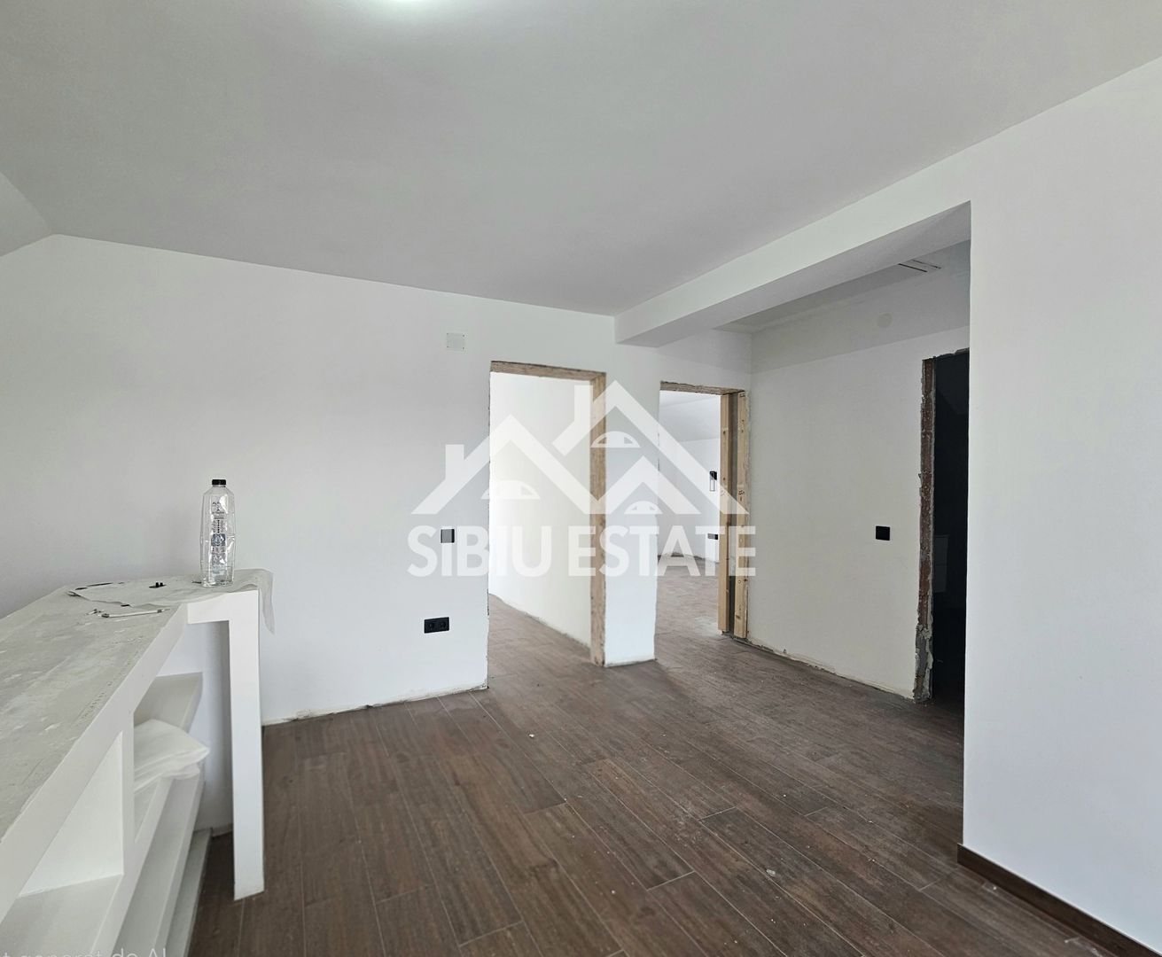 Casa noua gata de mutat, 4 dormitoare- Vandut - Poză 15